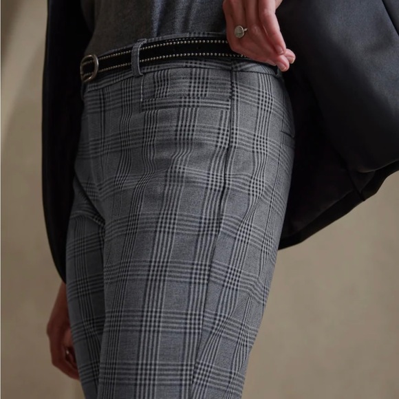 Slone Slim Pant - Picture 3 of 9